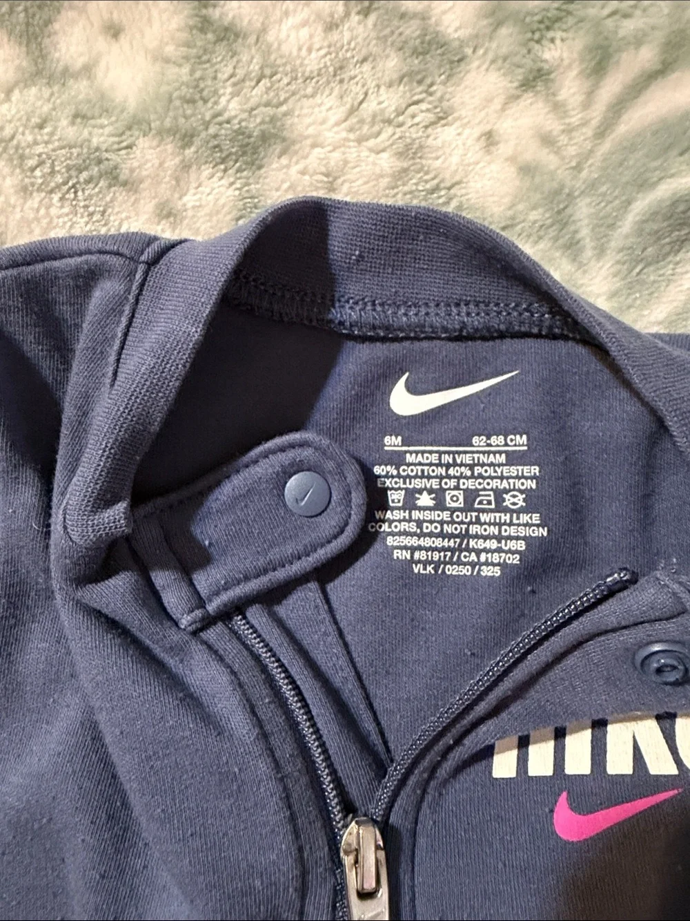 Nike Two pairs of Footed One-Pieces in Navy and Cream